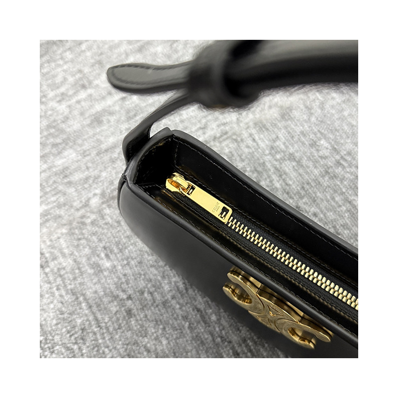 CELINE Triomphe 小牛皮 Tilly 中號包 黑色 金色 115703BF4 38NO-18