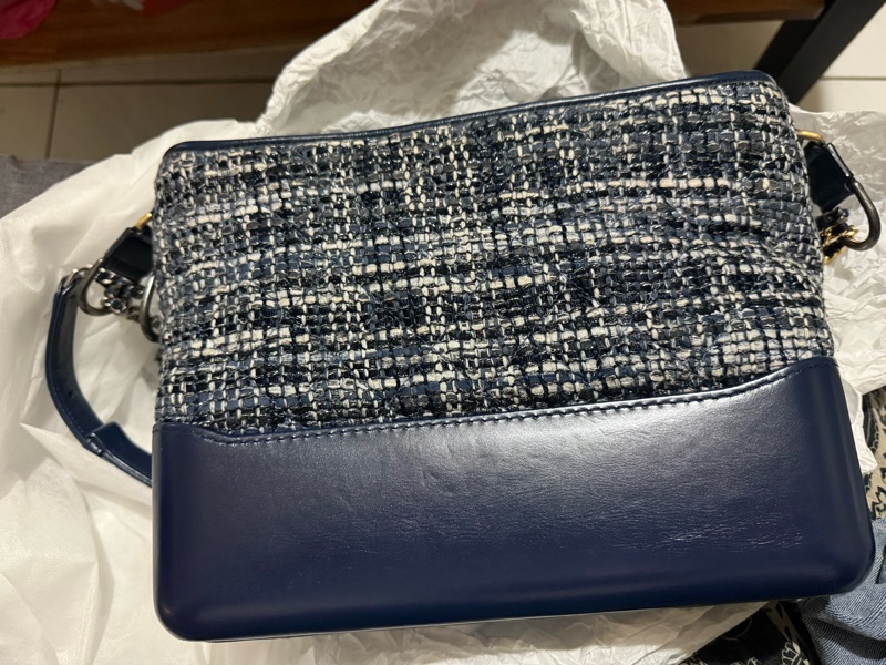 香奈兒經典毛呢中號流浪包-0