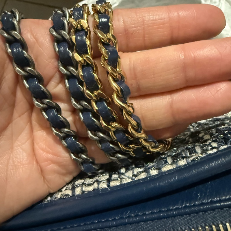 香奈兒經典毛呢中號流浪包-6