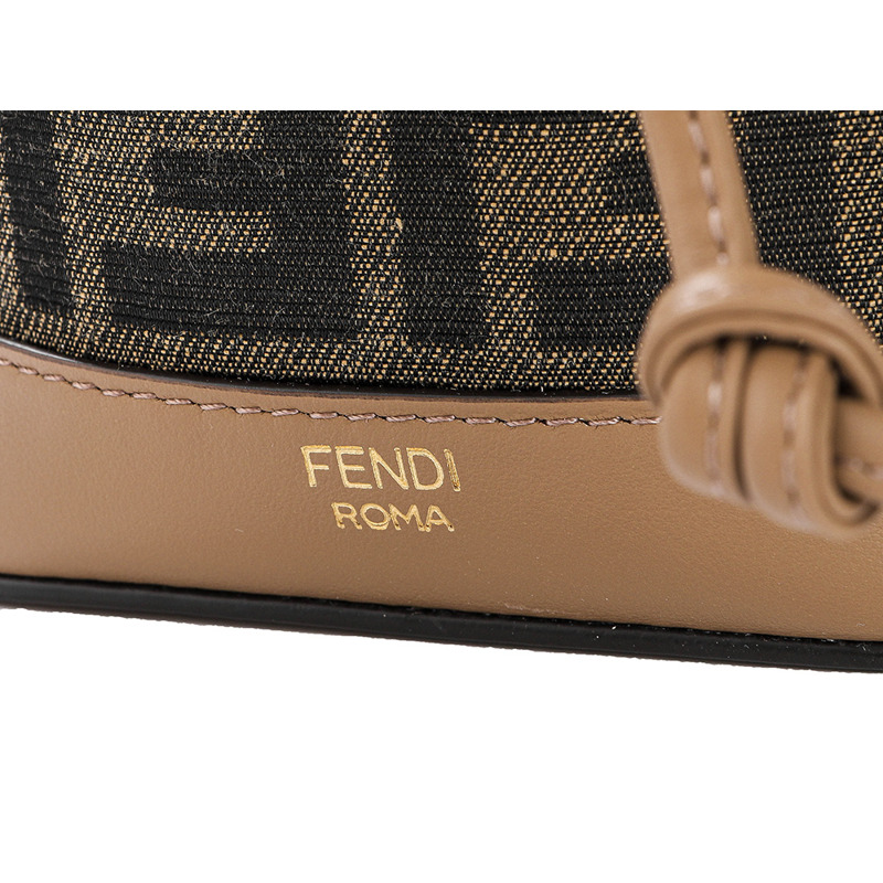 FENDI 25FW 女士手提包-15
