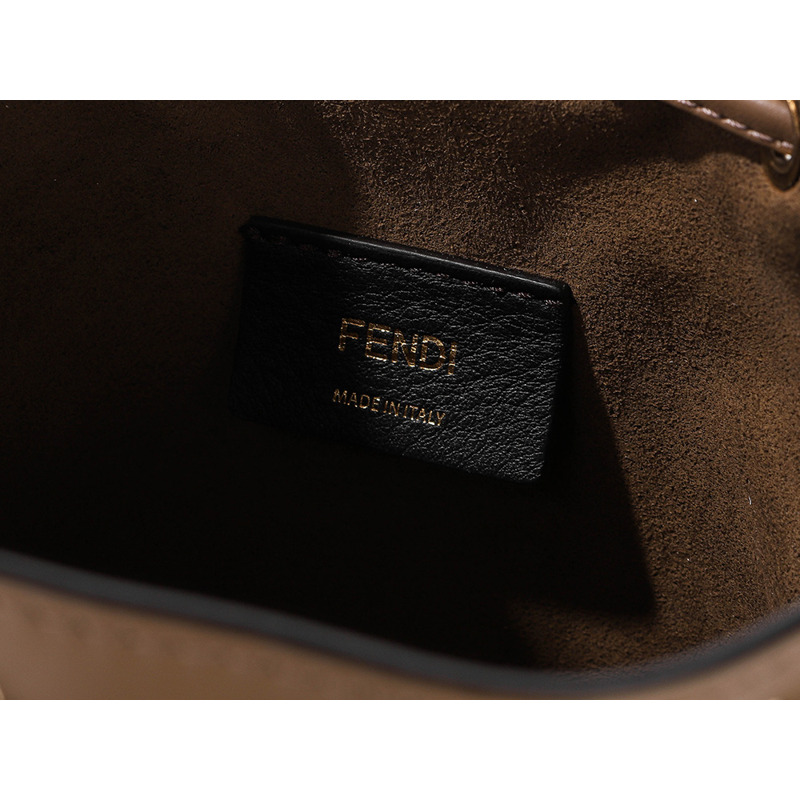 FENDI 25FW 女士手提包-19