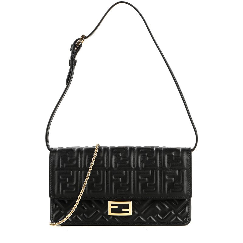 FENDI 25FW 女士單肩包-3