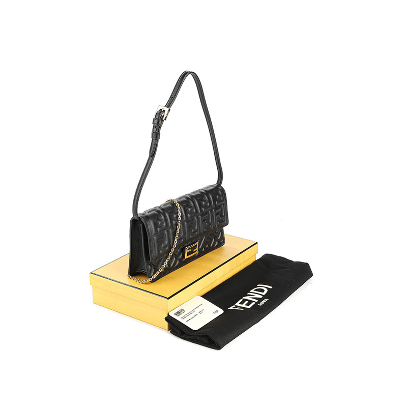 FENDI 25FW 女士單肩包-17
