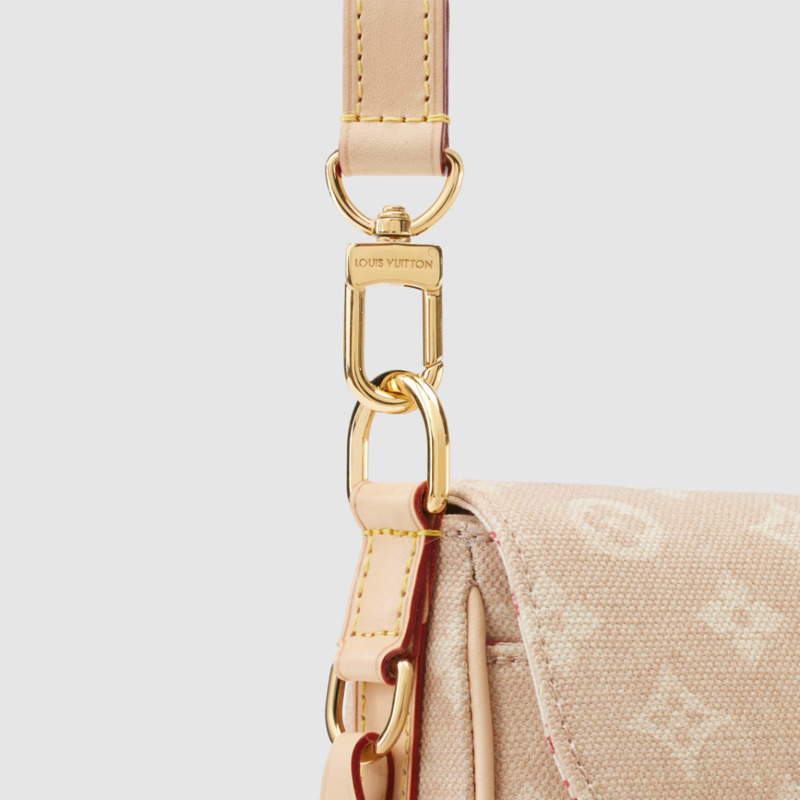 LOUIS VUITTON 逃生包 M15134-3