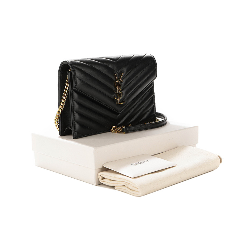 SAINT LAURENT 25FW Cassandra 馬特拉塞凸紋單肩包-18