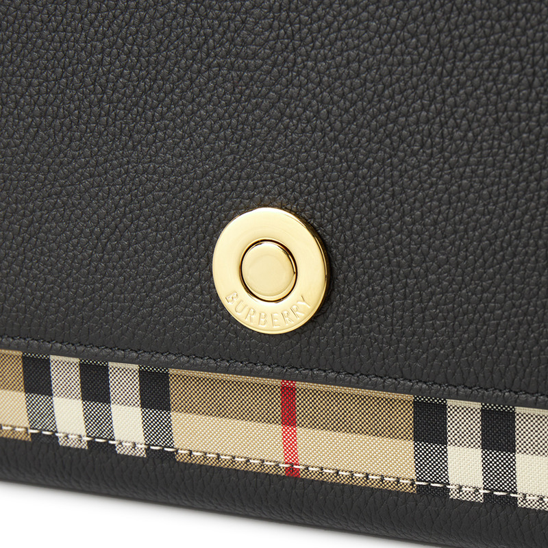 BURBERRY 女士記事包 8110635-7