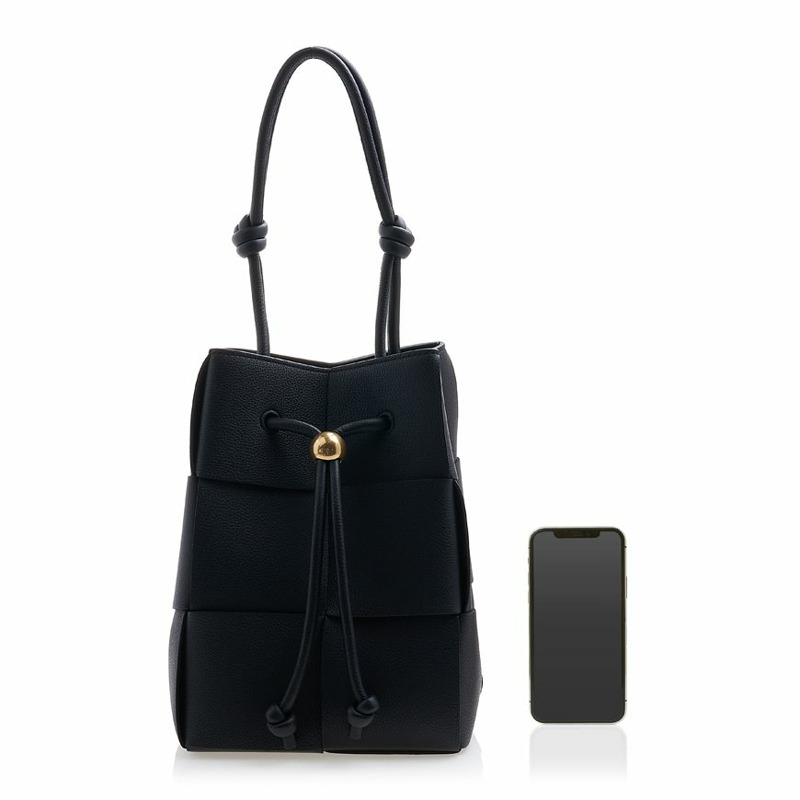 BOTTEGA VENETA 女士卡帶單肩包 709619 V17H1 8425-5