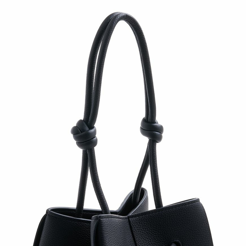 BOTTEGA VENETA 女士卡帶單肩包 709619 V17H1 8425-7