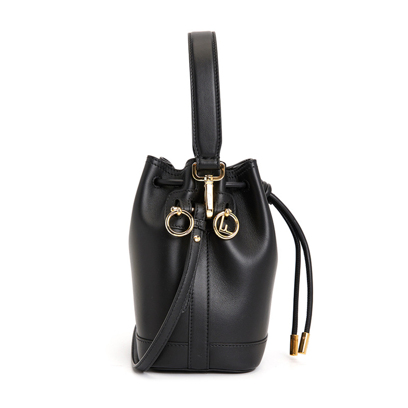 FENDI Montrezor 女士水桶包 8BS109 AYJ1 F0KUR-2