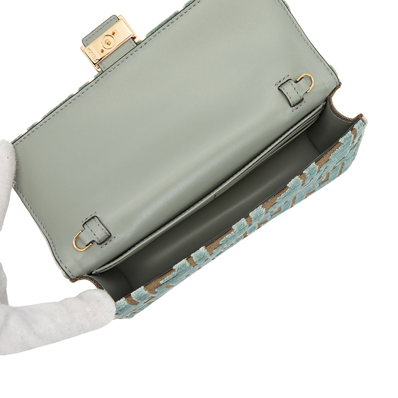 FENDI 女士鏈條法棍包 8M0498 AT14 F1SK5-5