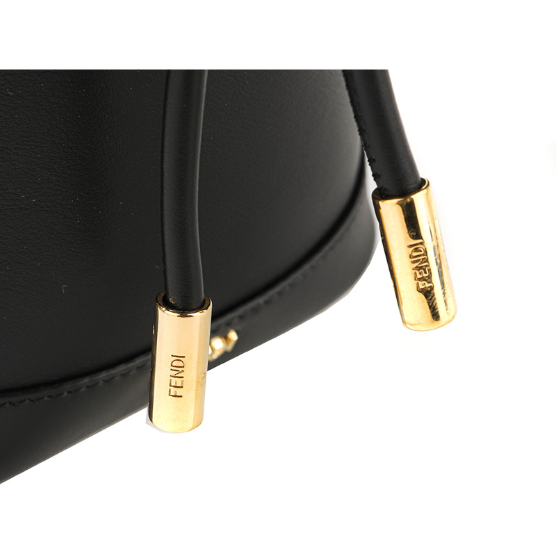 FENDI 蒙特雷佐水桶包-12