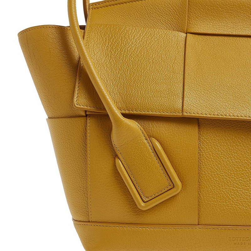 BOTTEGA VENETA 女士 Arco 手提包 598244 VA981 7717-8