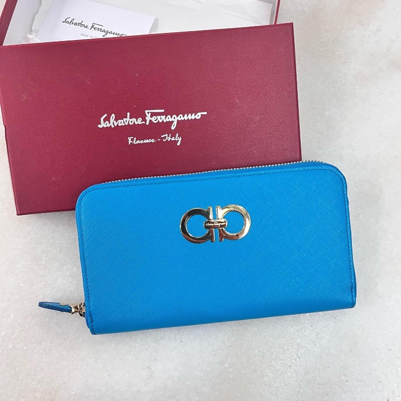 Ferragamo blue wallet-0