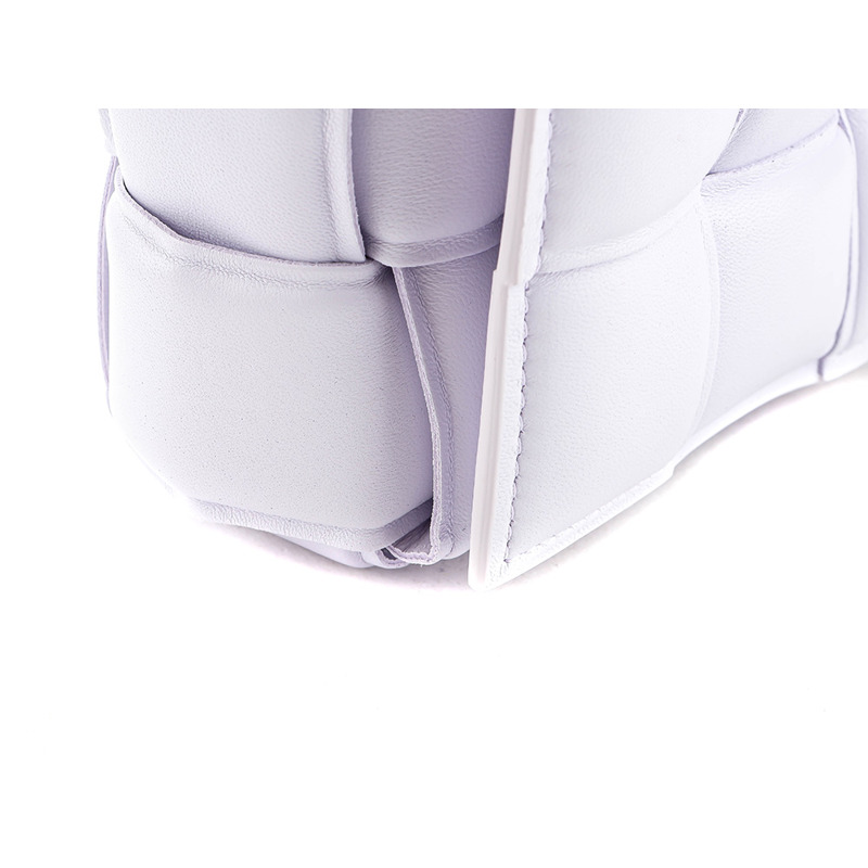 BOTTEGA VENETA 女士卡帶單肩包-12