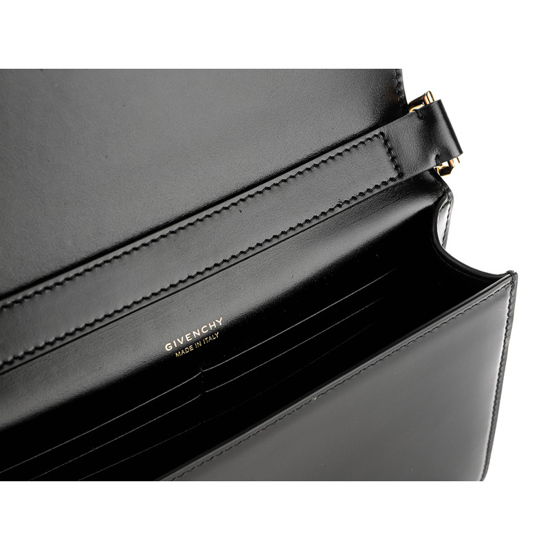 GIVENCHY （BB50HEB15T）女士4G斜背包-16