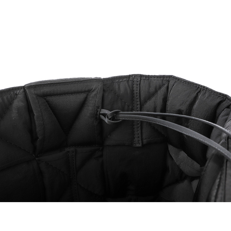 BOTTEGA VENETA 男女通用手提袋-13