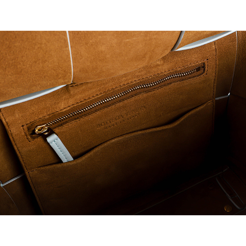 BOTTEGA VENETA 女士 Arco 小號手提包 (575943 VMAP1)-14