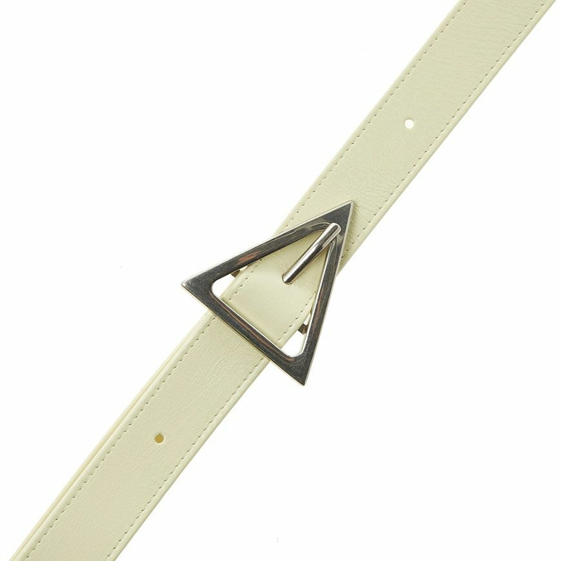 BOTTEGA VENETA 女士卡帶包 667298 VCQ71 7407-8