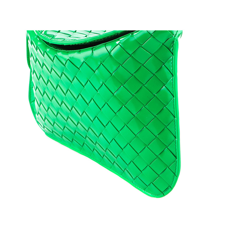 BOTTEGA VENETA (701046 V1W91)女士單肩包-9