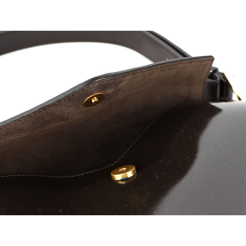 BOTTEGA VENETA 內扣式單肩包-12