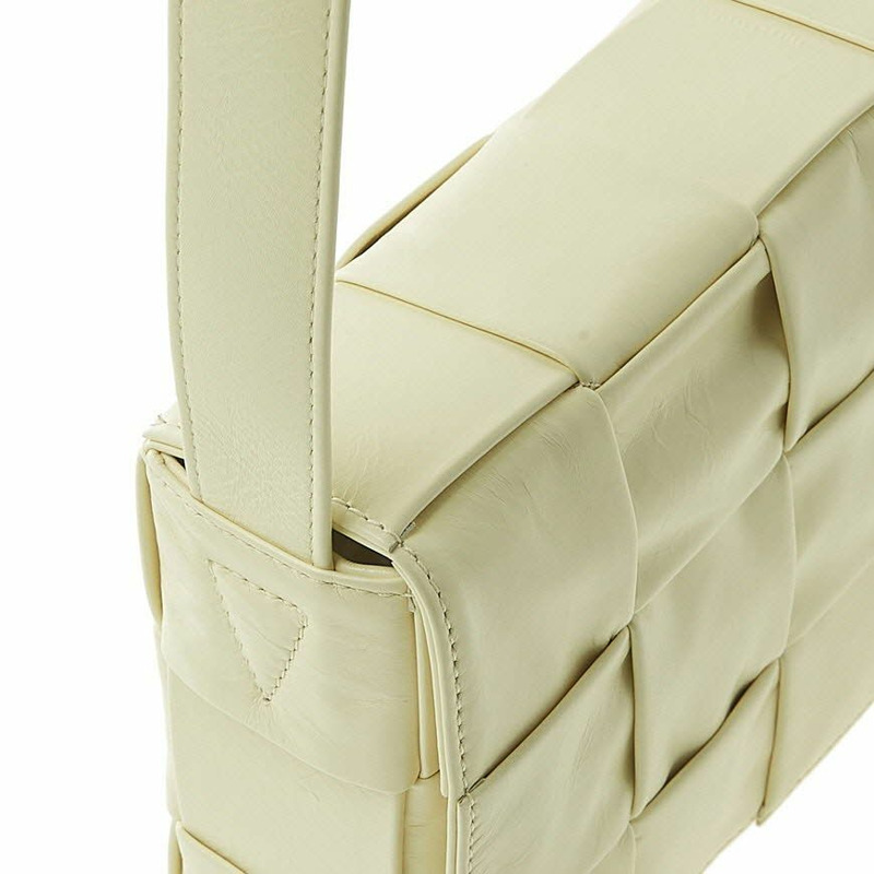 BOTTEGA VENETA 女士卡帶包 667298 VCQ71 7407-7