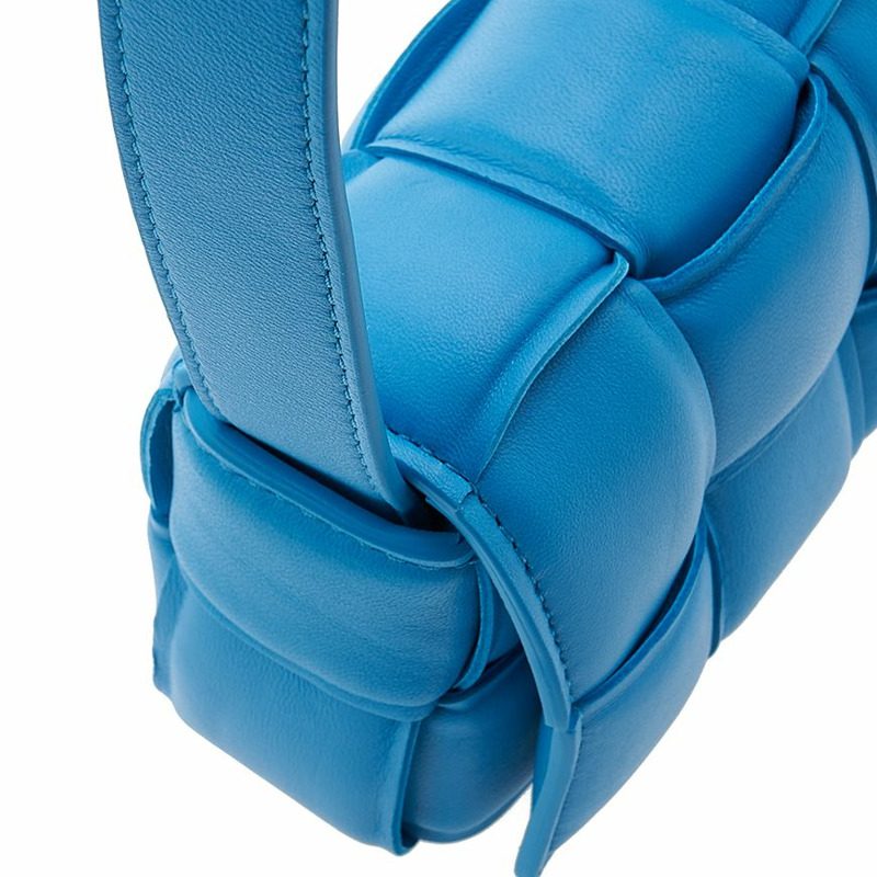 BOTTEGA VENETA 女士迷你加厚磁帶包 716648 VCQR1 4619-7