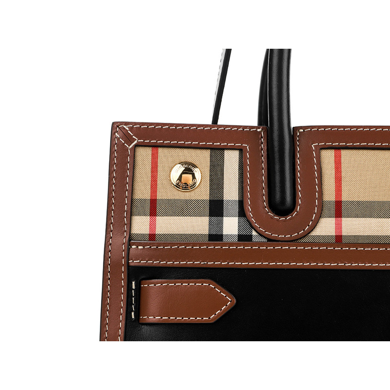 BURBERRY （SM TITLE）女士 TITLE 單肩包-13