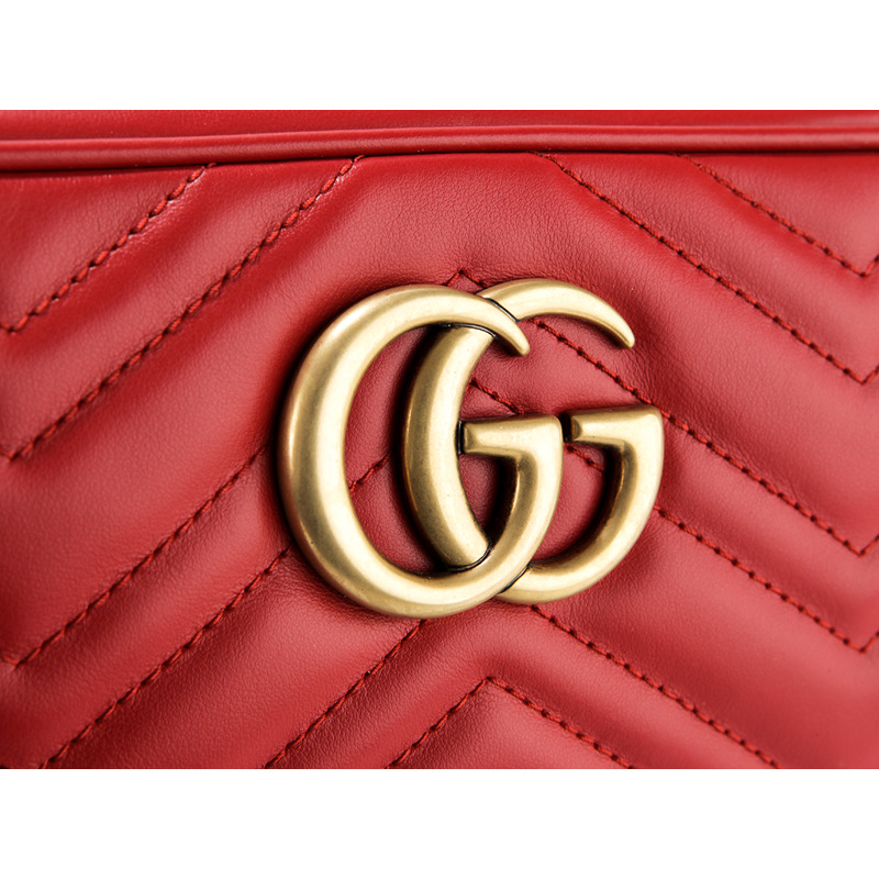 GUCCI GG Marmont 小號斜背包 (447632 DTD1T)-11