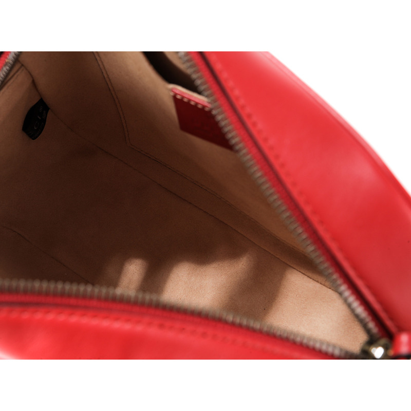 GUCCI GG Marmont 小號斜背包 (447632 DTD1T)-15