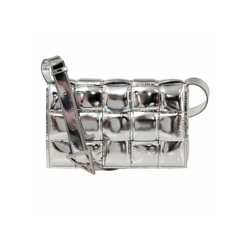 BOTTEGA VENETA 22FW 銀色加厚磁帶包 591970 V2AH1-0