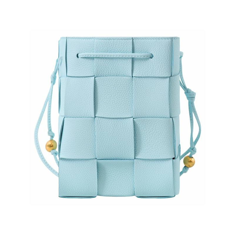 BOTTEGA VENETA 水桶卡帶包 金珠 淺藍色 714606 VCP13-0