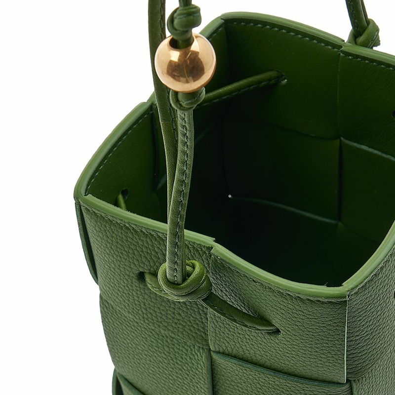 BOTTEGA VENETA 女款 Intrecciato 迷你盒式腕錶 714605 VCP13 3141-7