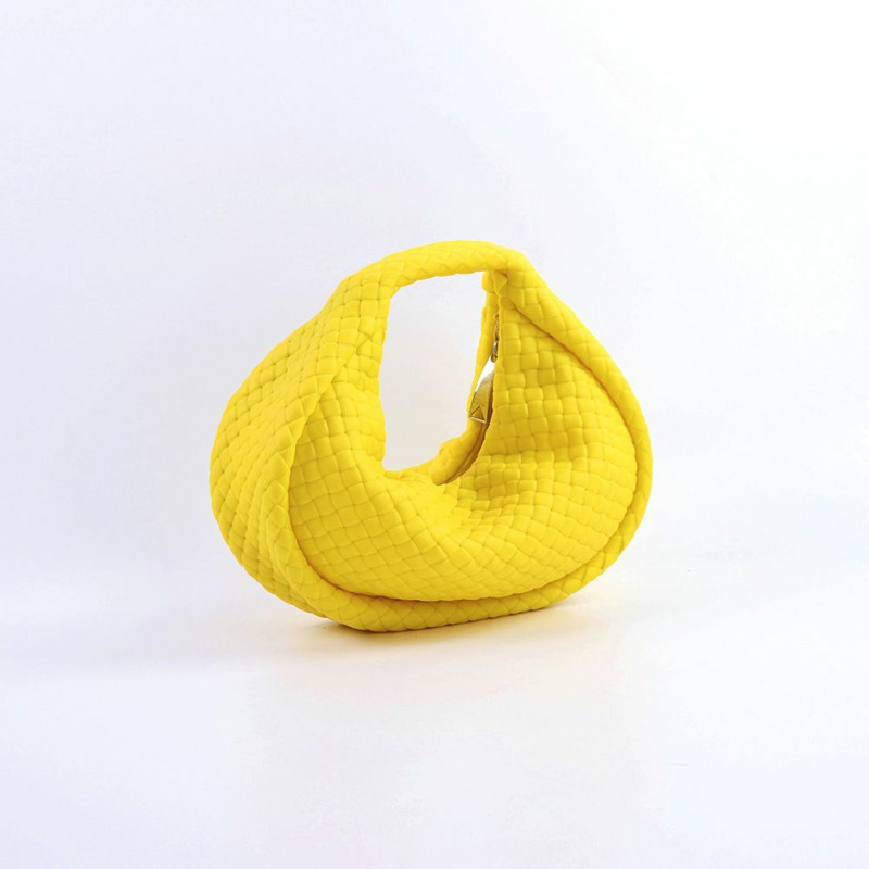 BOTTEGA VENETA 橡膠襯墊手提包 690649 V1QD0 7220-3