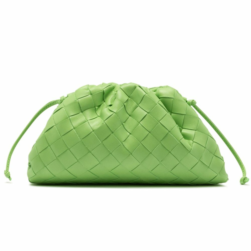 BOTTEGA VENETA Intrecciato 編織小袋斜背包 585852 VCPP1 3840-0