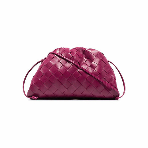 BOTTEGA VENETA Intreciatto 斜背包 VCPP1 5562