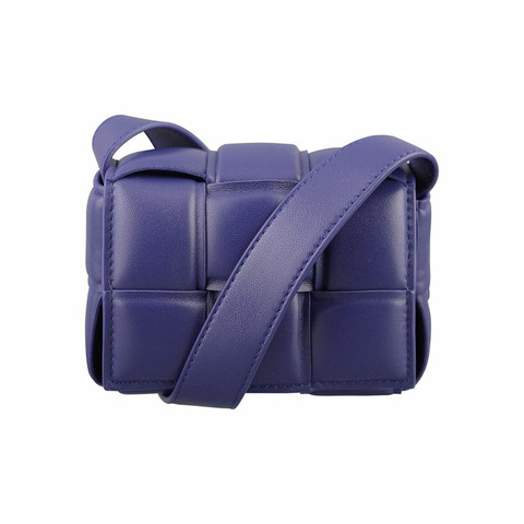 BOTTEGA VENETA 23SS 加厚迷你卡帶包 Cruise 716648 VCQR1