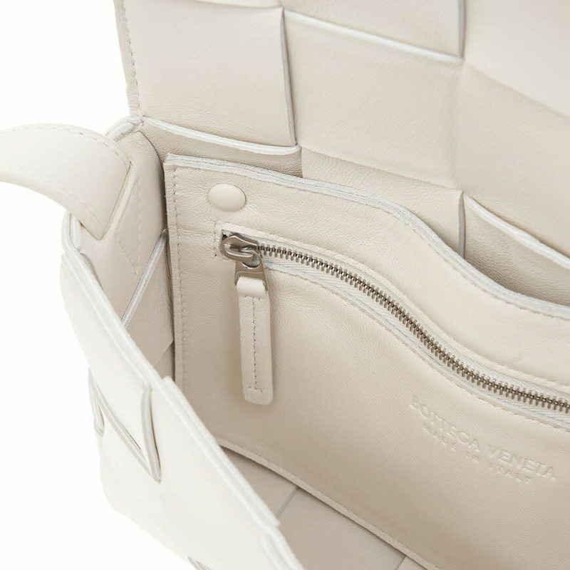 BOTTEGA VENETA 女士卡帶包 578004 VMAY1 9007-9