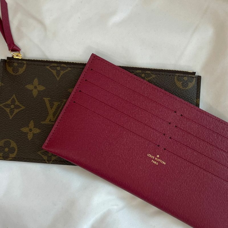 LOUIS VUITTON Felicie 字母組合手拿包 M61276-9