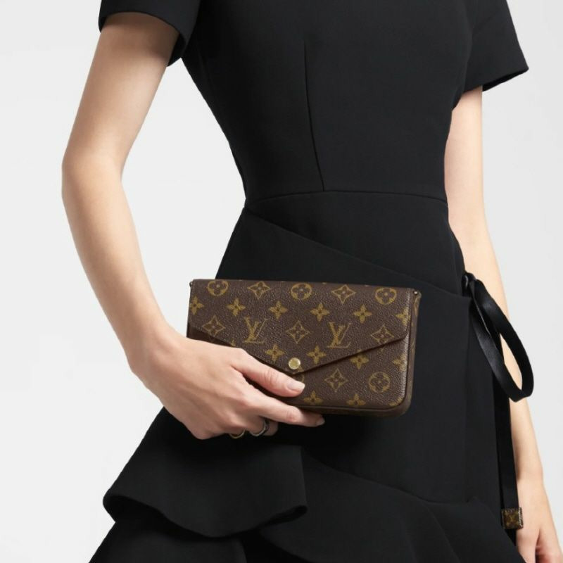 LOUIS VUITTON Felicie 字母組合手拿包 M61276-17