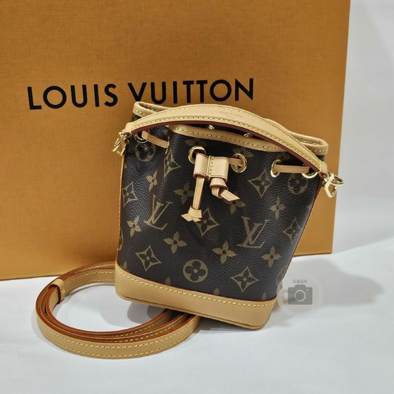 LOUIS VUITTON Nano Noé 迷你斜背包 Monogram M81266-9