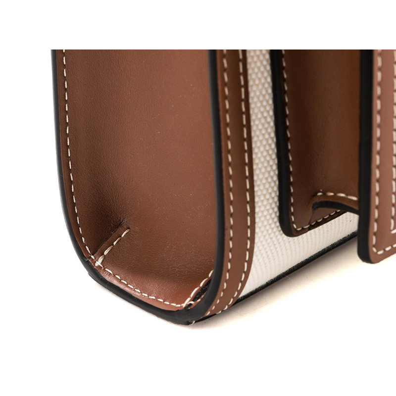 BURBERRY MN 口袋肩背包-11