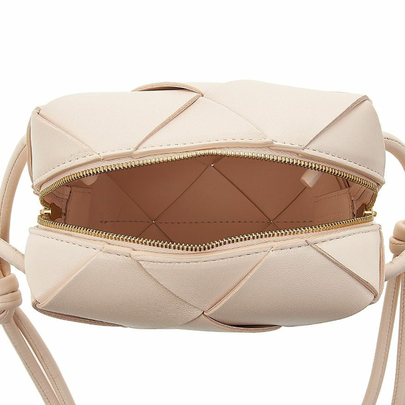 BOTTEGA VENETA 女式 Intrecciato 迷你斜背包 701915 VCQC2 7671-9
