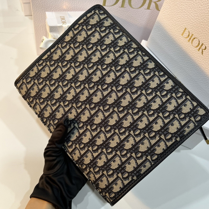 DIOR 30 Montaigne 手拿包 S2107UTZQ-1
