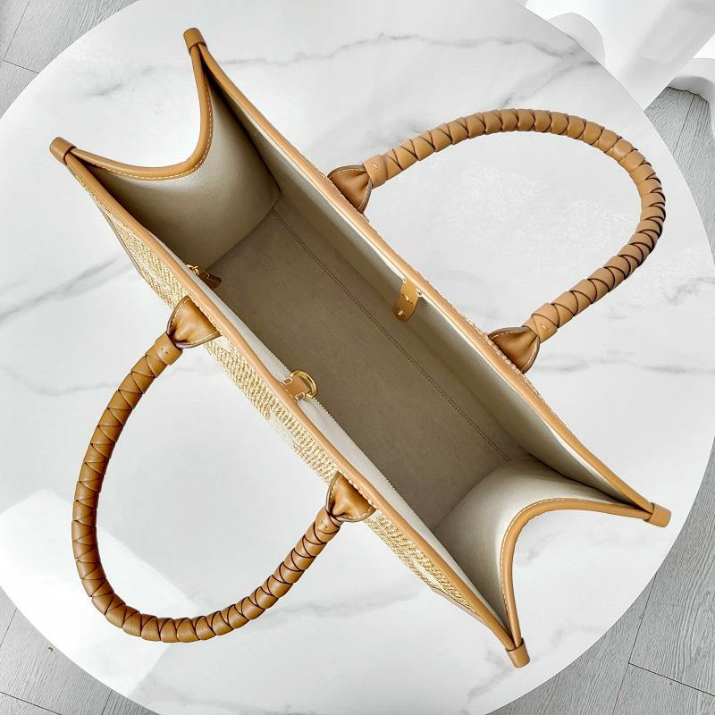 BURBERRY 中號 Freya 手提包 自然色 80670501-4