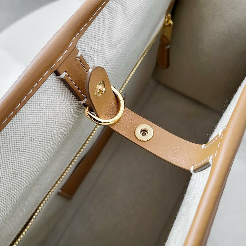 BURBERRY 中號 Freya 手提包 自然色 80670501-5