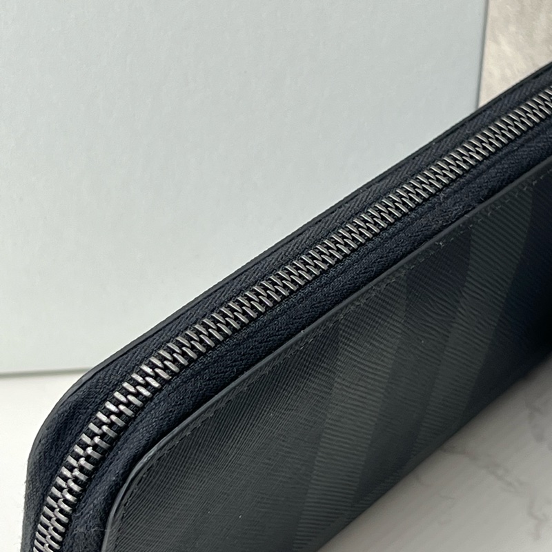 💗香緹國際精品💗 658 Burberry 拉鍊長夾 黑灰格紋 全配😍-2