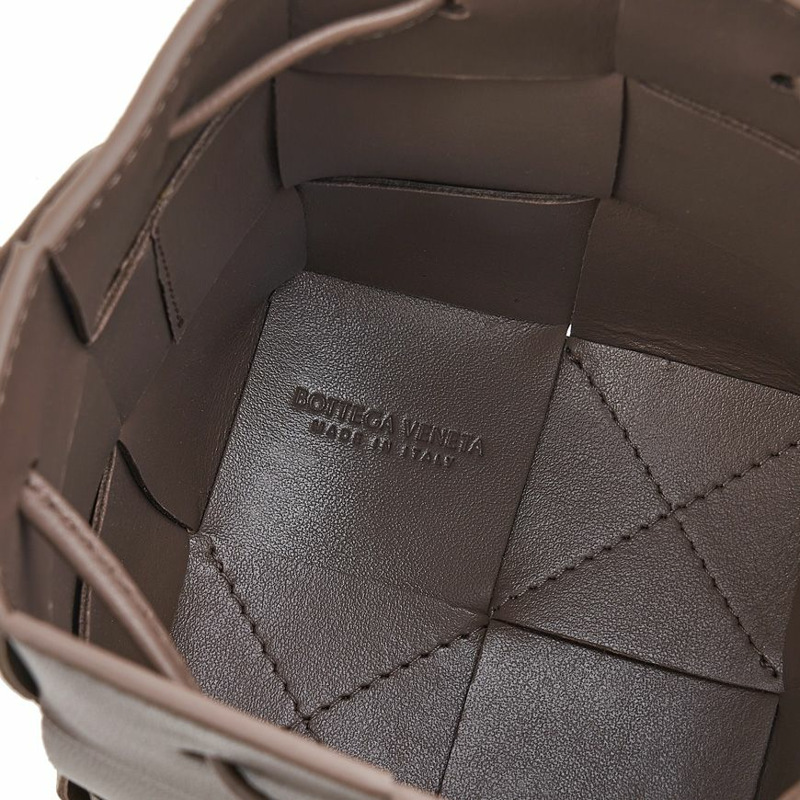 BOTTEGA VENETA 女士 Cassette 迷你水桶斜背包 680217 VCQC4 2560-8