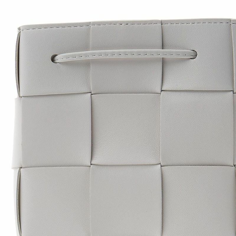 BOTTEGA VENETA 女士編織水桶包 680218 VCQC4 9009-5