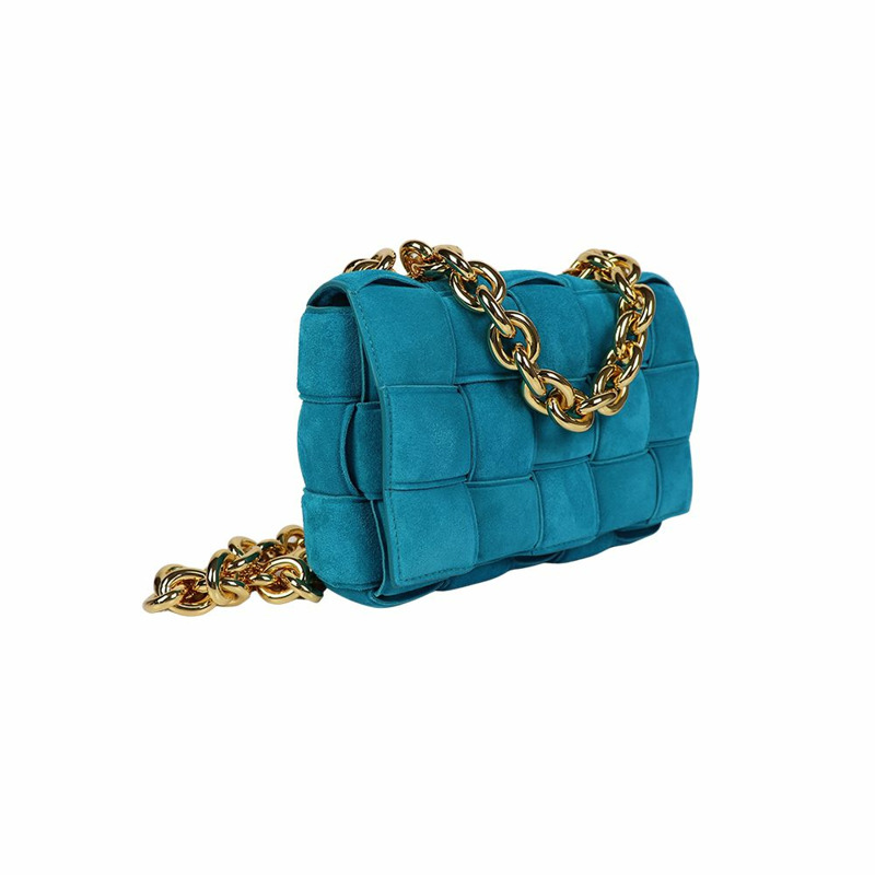 BOTTEGA VENETA 麂皮鏈條磁帶包-2