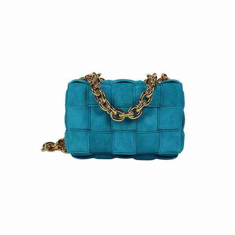 BOTTEGA VENETA 麂皮鏈條磁帶包
